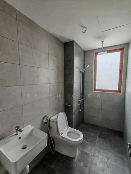 Service Residence for Sale at JRK Convena - Ze Yu Khoo - Bathroom - PropertyGuru.com.my