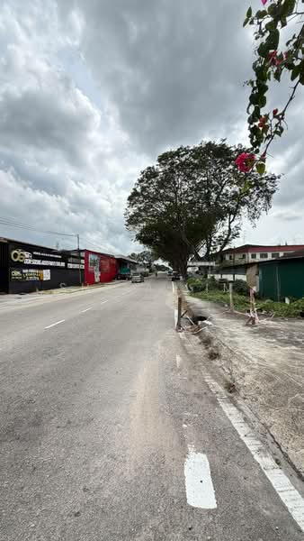 Kilang untuk Dijual di Kawasan Perindustrian Taman Johor (Johor Bahru) - Shela Lim - Exterior - PropertyGuru.com.my