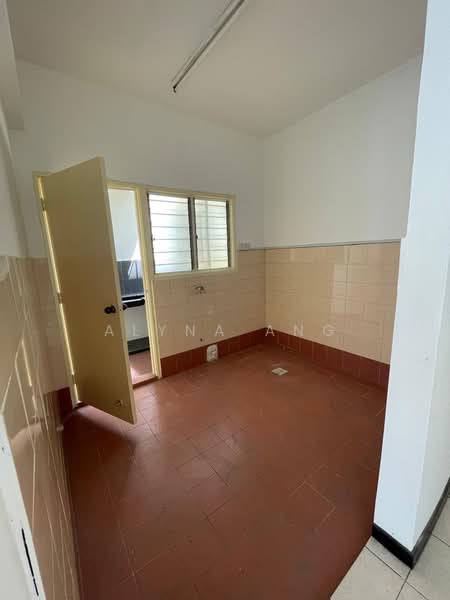 Apartment for Sale at Pangsapuri Jati 2 - Alyna Ang - Kitchen - PropertyGuru.com.my