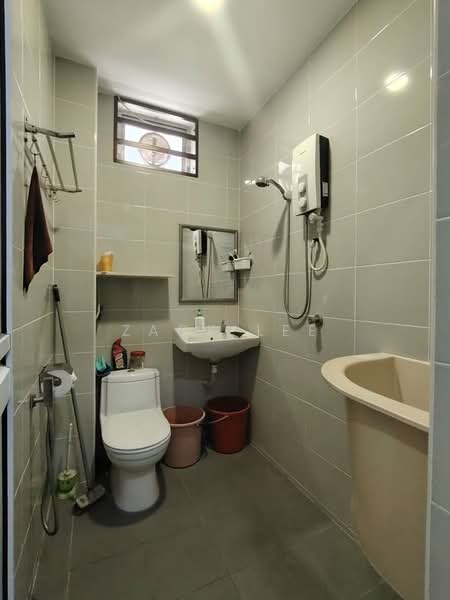 Sungai Dua untuk Untuk Dijual - RM 460,000, Mac 2026 - Bathroom - PropertyGuru.com.my