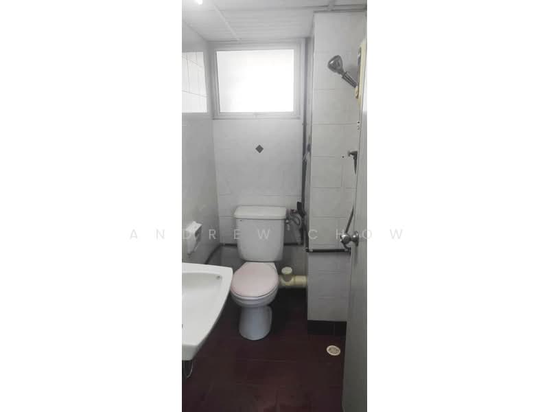 Condominium for Rent at N-Park Condominium - Andrew Chow - Bathroom - PropertyGuru.com.my