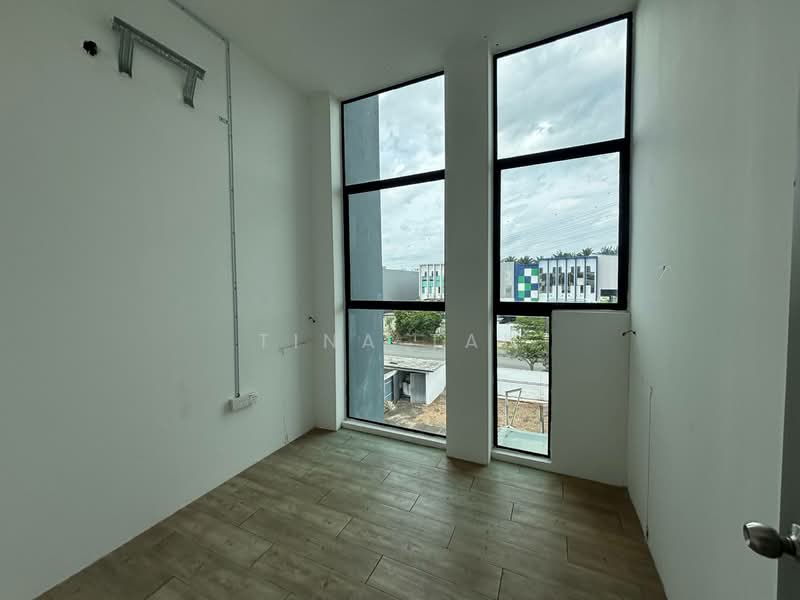 Eco Business Park 1 untuk Untuk Disewa - RM 18,000 /bulan, Apr 2026 - Interior - PropertyGuru.com.my