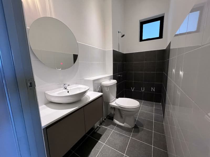 Apartment for Sale at Kayana Heights @ Ayuria Place, Alamesra - Chee Vui Vun - Bathroom - PropertyGuru.com.my