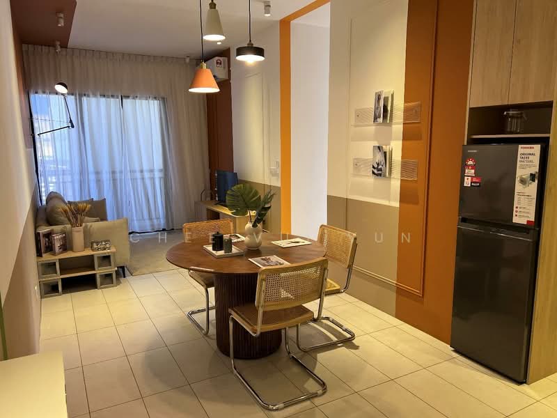 Apartment for Sale at Kayana Heights @ Ayuria Place, Alamesra - Chee Vui Vun - Living Room - PropertyGuru.com.my