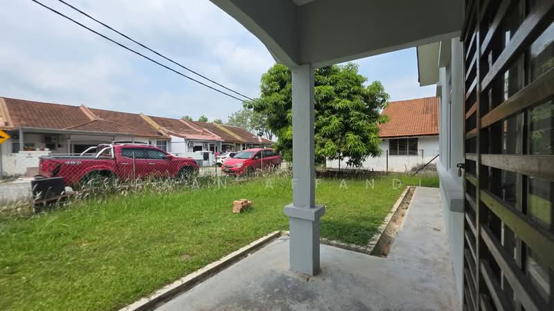 1-storey Terraced House for Sale in Bandar Saujana Putra (Tanjong Duabelas) - Irwan Affandi - Exterior - PropertyGuru.com.my