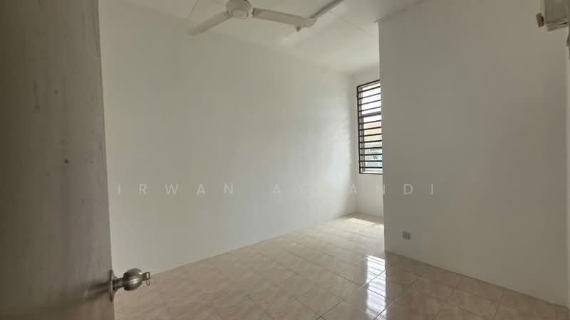 1-storey Terraced House for Sale in Bandar Saujana Putra (Tanjong Duabelas) - Irwan Affandi - Interior - PropertyGuru.com.my