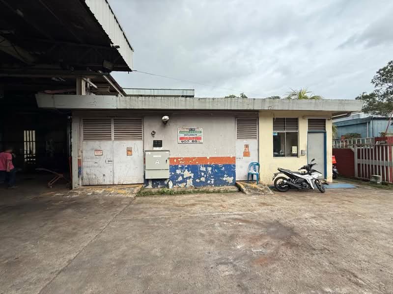 Factory for Sale in Kawasan Perindustrian Tebrau 1 (Tebrau) - Wilson Soe - Exterior - PropertyGuru.com.my