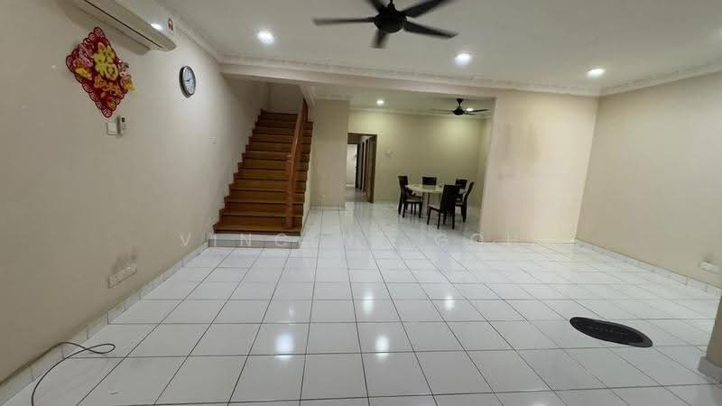 Terraced House for Sale in Bukit Rahman Putra (Sungai Buloh) - Vincent Goh - Living Room - PropertyGuru.com.my