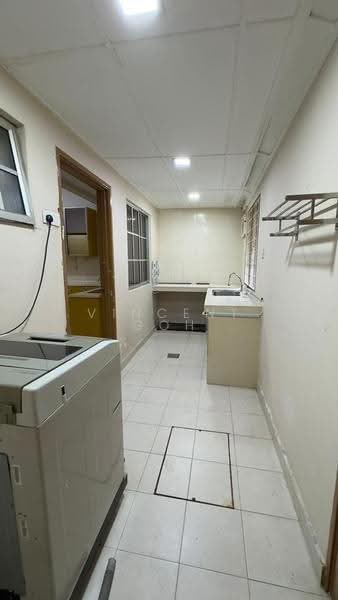 Terraced House for Sale in Bukit Rahman Putra (Sungai Buloh) - Vincent Goh - Kitchen - PropertyGuru.com.my