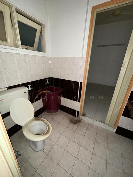 Semi-Detached House for Sale in Ipoh Garden (Ipoh) - Qazin Khoo - Bathroom - PropertyGuru.com.my