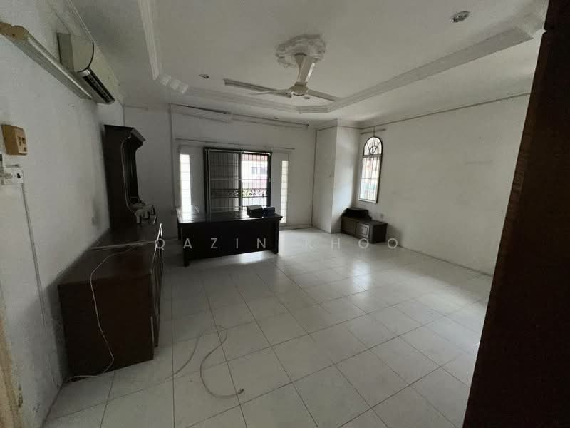 Semi-Detached House for Sale in Ipoh Garden (Ipoh) - Qazin Khoo - Study - PropertyGuru.com.my