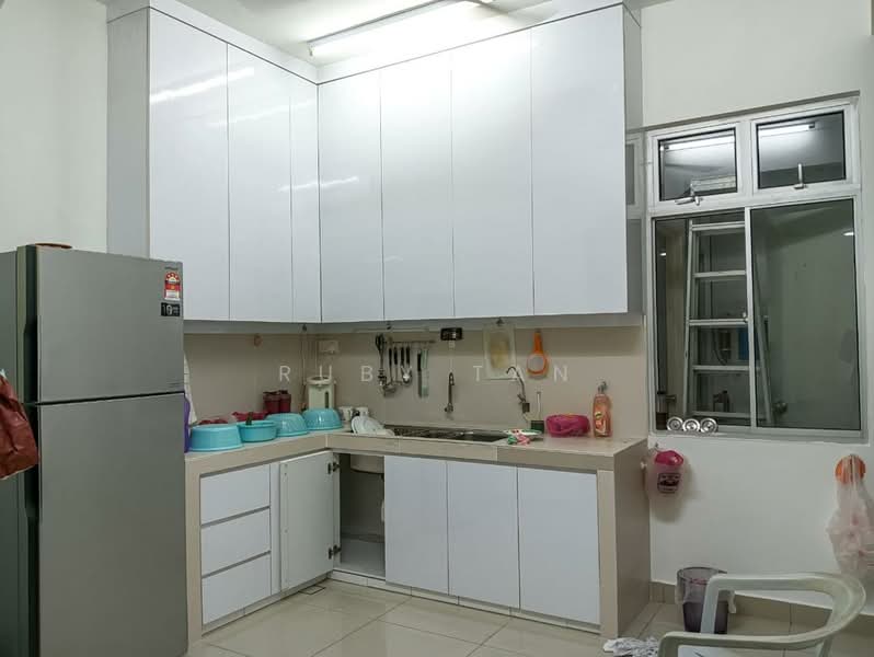 Cluster House for Sale in Taman Sri Pulai Perdana (Skudai) - Ruby Tan - Kitchen - PropertyGuru.com.my