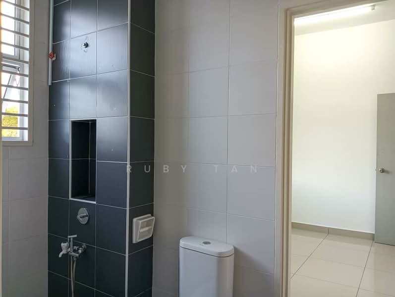 Cluster House for Sale in Taman Sri Pulai Perdana (Skudai) - Ruby Tan - Bathroom - PropertyGuru.com.my