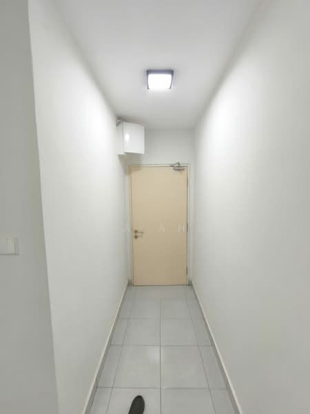 Condominium for Rent at Aspire Residence - Zilla Ahmad - Corridor - PropertyGuru.com.my