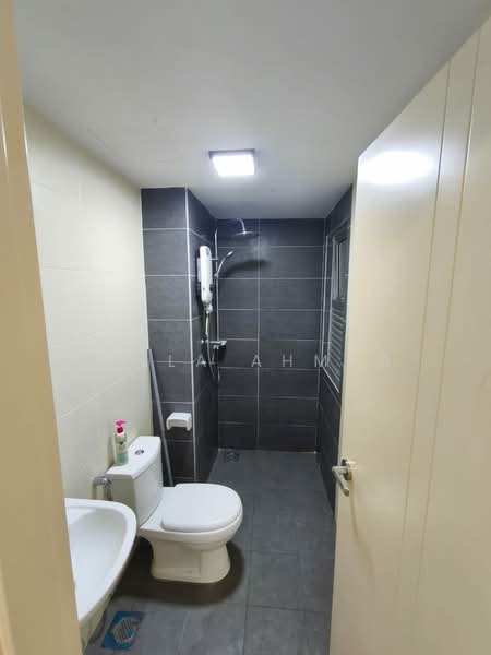 Condominium for Rent at Aspire Residence - Zilla Ahmad - Bathroom - PropertyGuru.com.my