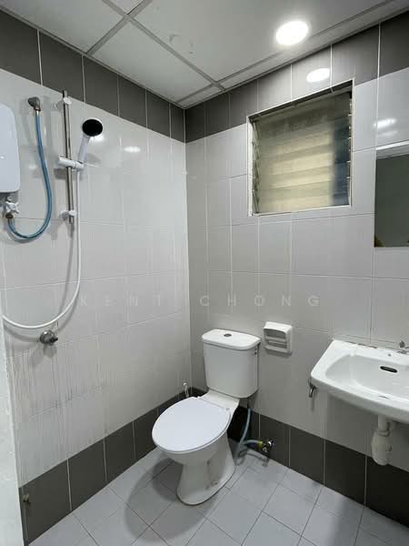 Villa Tropika untuk Untuk Dijual - RM 248,000, Mac 2026 - Bathroom - PropertyGuru.com.my