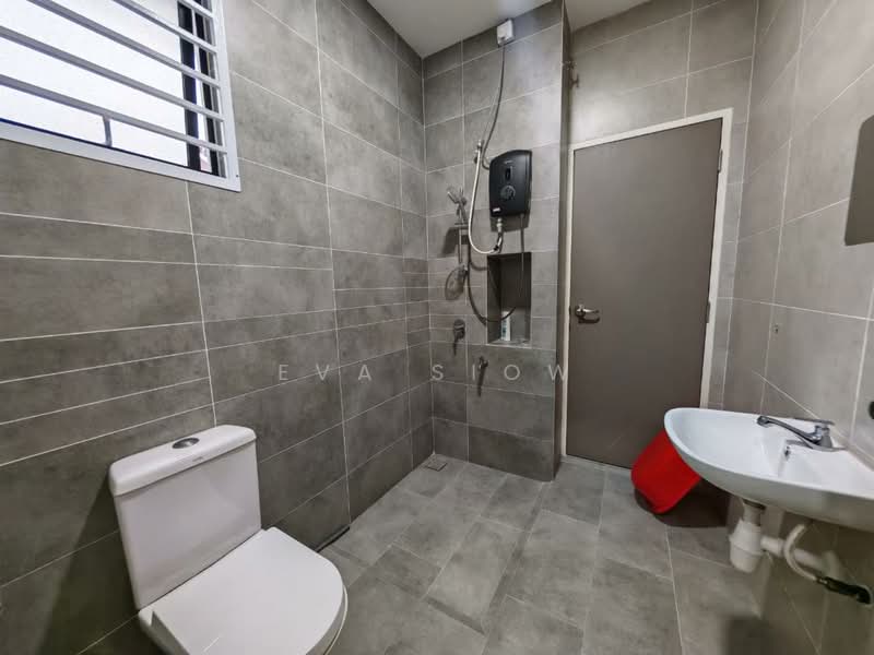 Senadi Hills untuk Untuk Dijual - RM 1,100,000, Apr 2026 - Bathroom - PropertyGuru.com.my