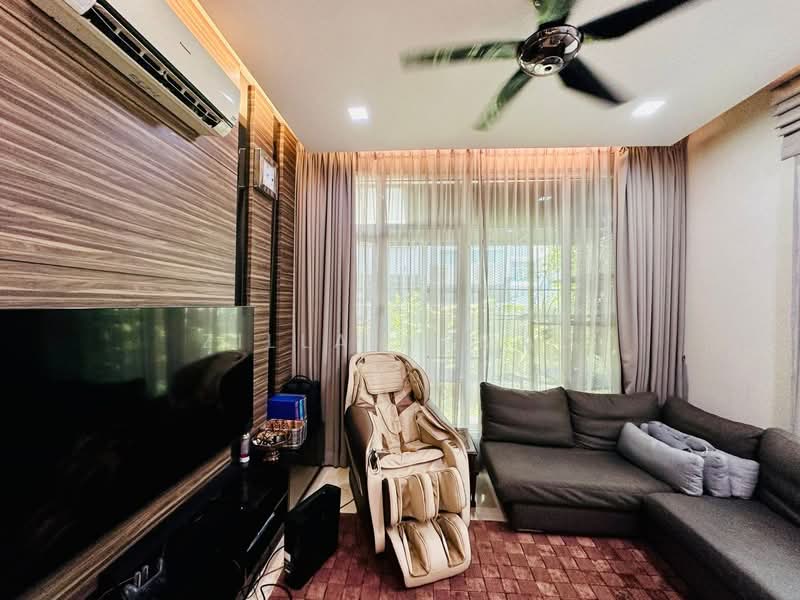 Bungalow for Sale in Cyberjaya (Selangor) - Zilla Ahmad - Living Room - PropertyGuru.com.my