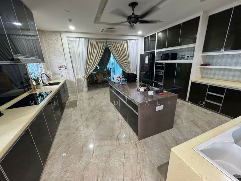 Bungalow for Rent in Ampang (Selangor) - Muhammad Taufeeq - Kitchen - PropertyGuru.com.my