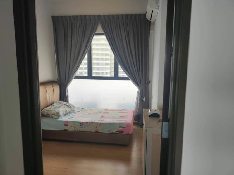 Condominium for Rent at Lovell @ Country Garden Danga Bay - Jack Ting - Bedroom - PropertyGuru.com.my