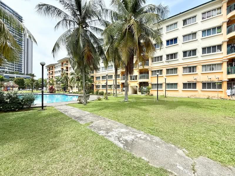 Apartment for Sale at Pangsapuri Sri Camellia - Zainul Rashid - Exterior - PropertyGuru.com.my