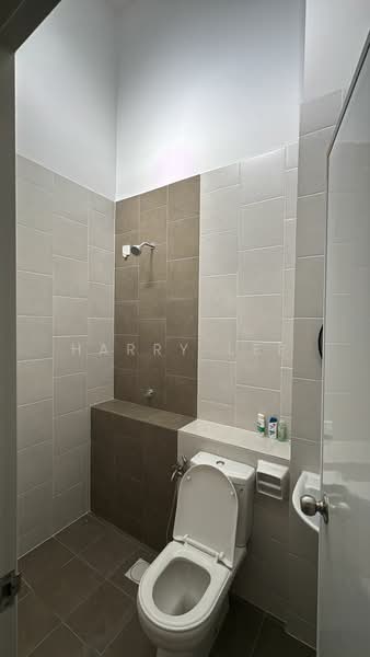 2-storey Terraced House for Sale in Setia Ecohill (Semenyih) - Harry Lee - Bathroom - PropertyGuru.com.my