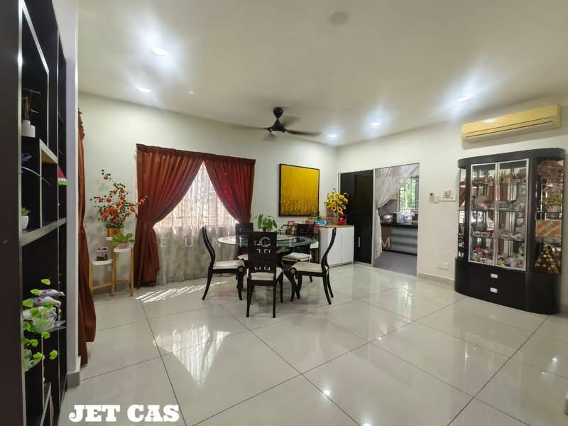 Semi-Detached House for Sale in Kampung Batu Belah (Klang) - Eunice Lim - Dining Room - PropertyGuru.com.my