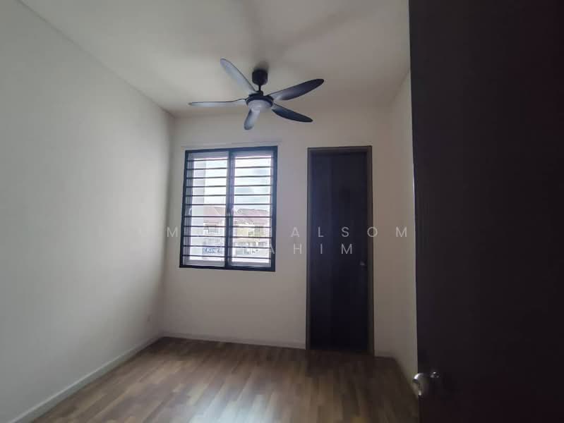 2-storey Terraced House for Rent in Bandar Enstek (Negeri Sembilan) - Umi Khalsom Ibrahim - Interior - PropertyGuru.com.my