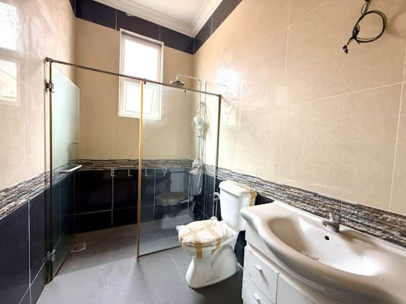 Bungalow for Sale in Taman Bukit Segar (Cheras) - Elly Chong - Bathroom - PropertyGuru.com.my