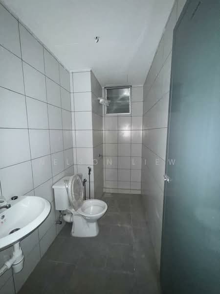 Service Residence for Sale at The Stone - Nelson Liew - Bathroom - PropertyGuru.com.my