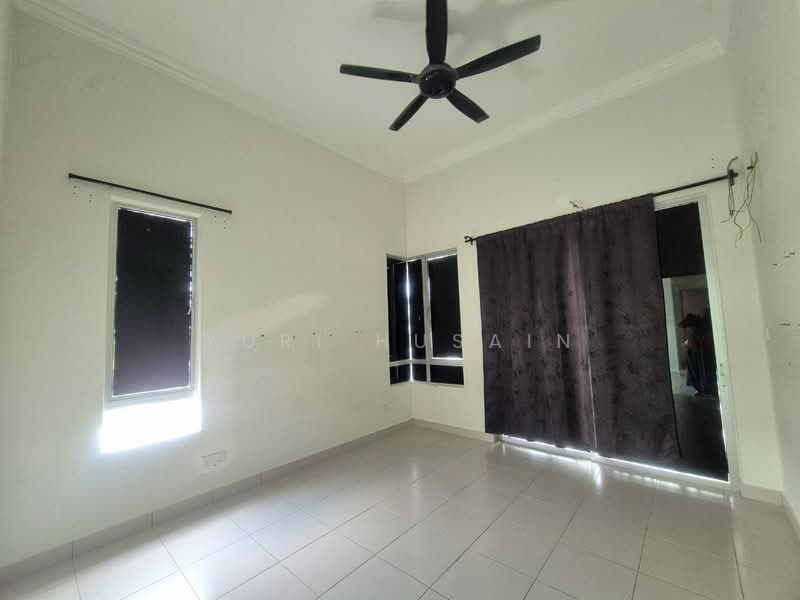 Semi-Detached House for Sale in Shah Alam (Selangor) - YURI HUSAIN - PropertyGuru.com.my