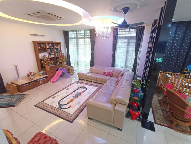 Seksyen 7 untuk Untuk Dijual - RM 1,470,000, Apr 2026 - Living Room - PropertyGuru.com.my