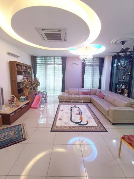 Seksyen 7 untuk Untuk Dijual - RM 1,470,000, Apr 2026 - Living Room - PropertyGuru.com.my