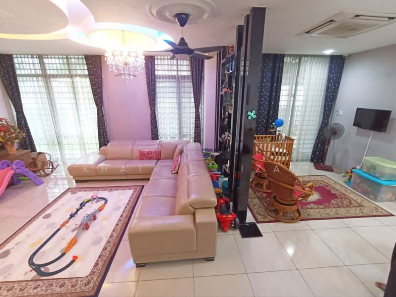 Seksyen 7 untuk Untuk Dijual - RM 1,470,000, Apr 2026 - Living Room - PropertyGuru.com.my