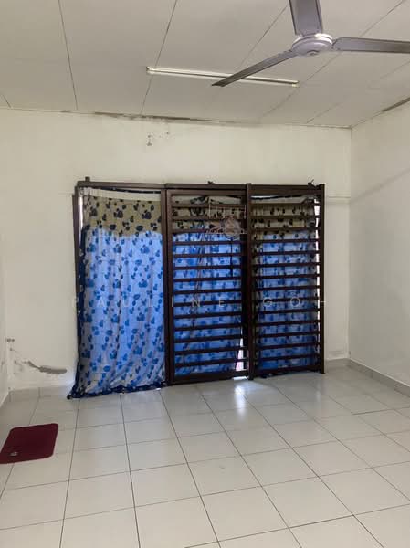 2-storey Terraced House for Sale in Taman Scientex Senai (Senai) - Pauline Goh - Interior - PropertyGuru.com.my