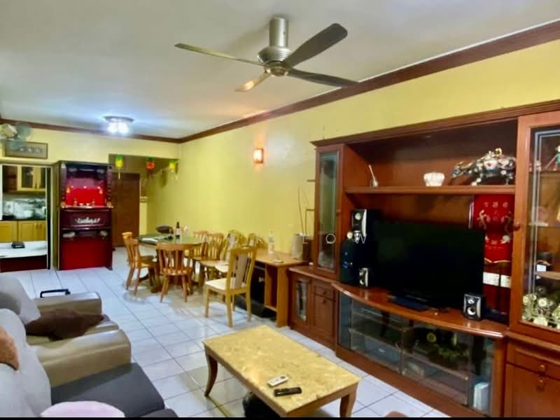 Condominium for Sale at Villa Angsana - Jack Low - Living Room - PropertyGuru.com.my