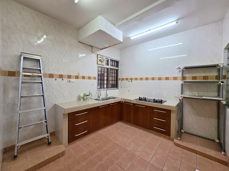 Condominium for Sale at Vista Amani - Saiful Bahri Abdul Manan - Kitchen - PropertyGuru.com.my