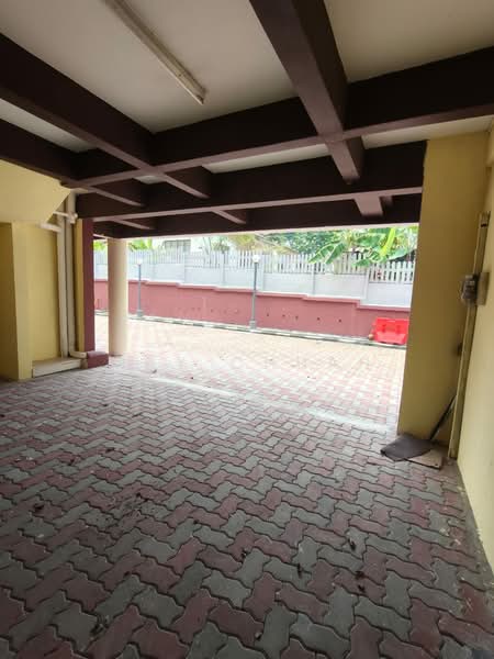 3-storey Terraced House for Rent in Johor Bahru (Johor) - May Chuah - Exterior - PropertyGuru.com.my