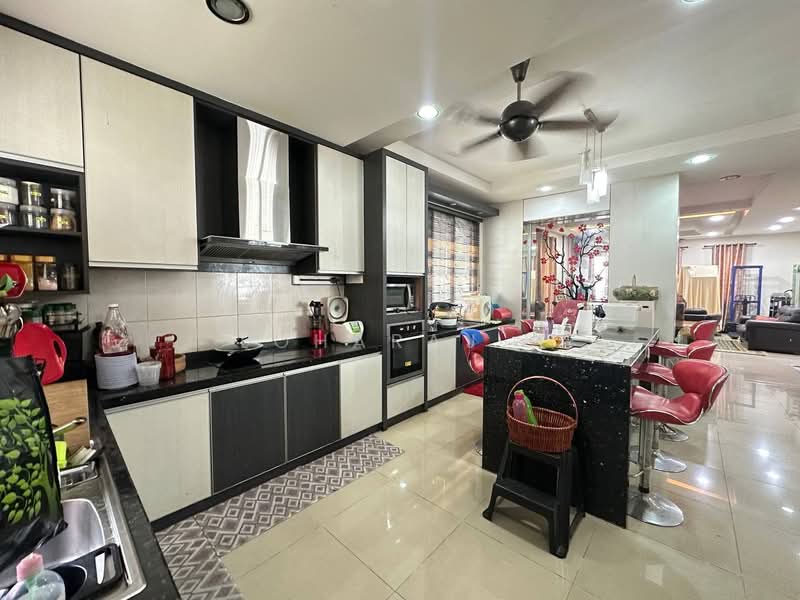 Taman Aman Perdana untuk Untuk Dijual - RM 970,000, Apr 2026 - Kitchen - PropertyGuru.com.my