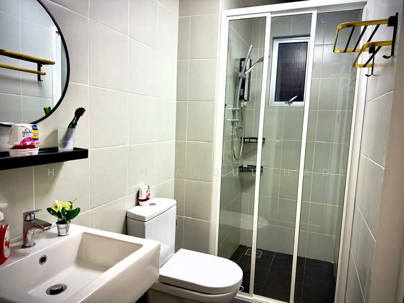 Service Residence for Rent at Cerrado Residence @ Southville City - Hazlan Abdul Hadi - Bathroom - PropertyGuru.com.my