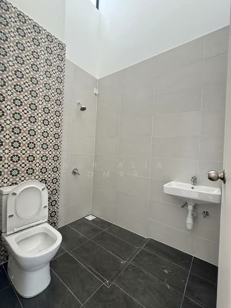 NORTON GARDEN untuk Untuk Dijual - RM 1,275,000, Apr 2026 - Bathroom - PropertyGuru.com.my