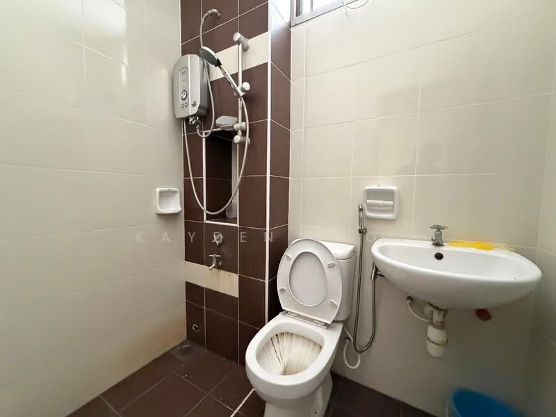 Rumah Teres 2 Tingkat untuk Dijual di Johor Bahru (Johor) - Kayden Voon - Bathroom - PropertyGuru.com.my