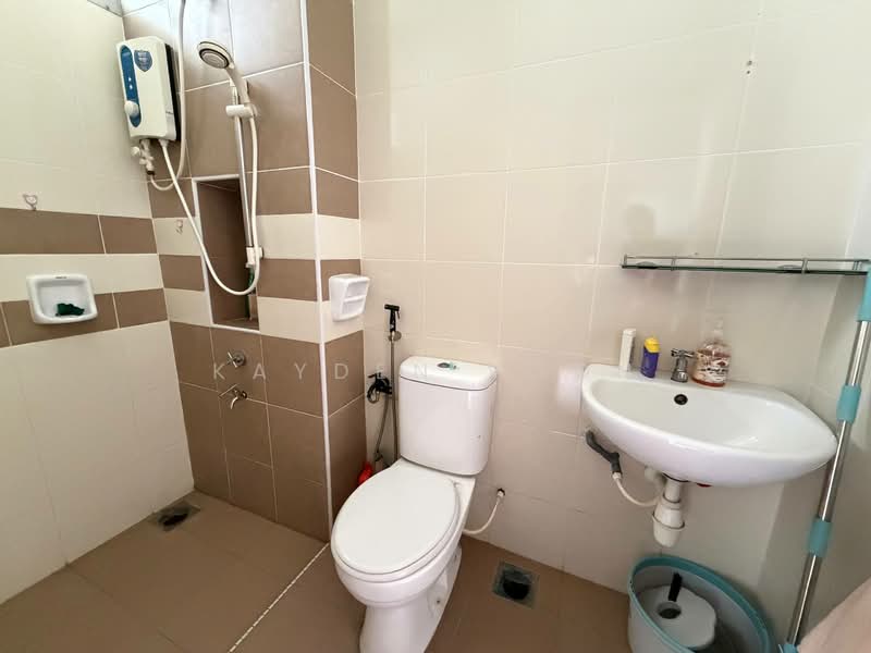 Rumah Teres 2 Tingkat untuk Dijual di Johor Bahru (Johor) - Kayden Voon - Bathroom - PropertyGuru.com.my