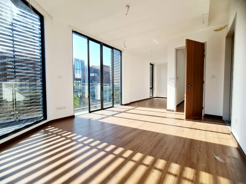 Taman Puchong Legenda 3 Storey Corner House for Sale untuk Untuk Dijual - RM 2,088,000, Apr 2026 - Living Room - PropertyGuru.com.my