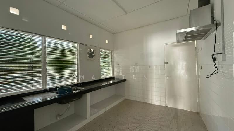 Bungalow for Rent in Tanjung Bungah (Penang) - May Tan - Kitchen - PropertyGuru.com.my