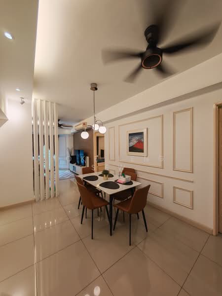 Service Residence for Sale at Tiara Mutiara / The Crown - Yoke Leng Sew - Dining Room - PropertyGuru.com.my
