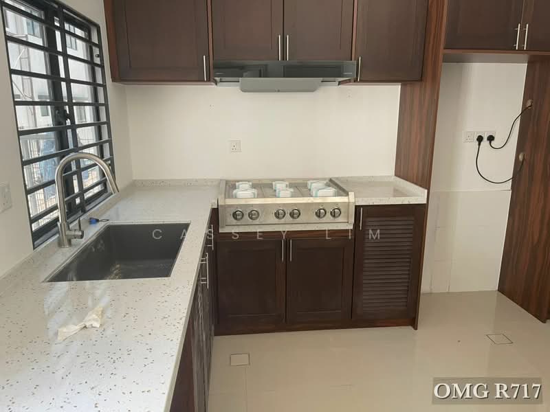 2-storey Terraced House for Sale in Setia Alam (Selangor) - Cassey Lim - Kitchen - PropertyGuru.com.my
