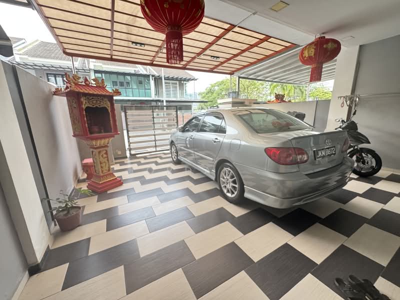 2-storey Terraced House for Sale in Taman Nusa Bestari (Iskandar Puteri (Nusajaya)) - Jordan . - Car Park - PropertyGuru.com.my