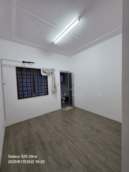 2-storey Terraced House for Rent in Kulai (Johor) - Jack Phoon - Bathroom - PropertyGuru.com.my