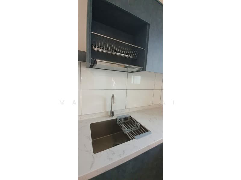 Condominium for Rent at The Holmes 2 - Mantus Chai - Kitchen - PropertyGuru.com.my